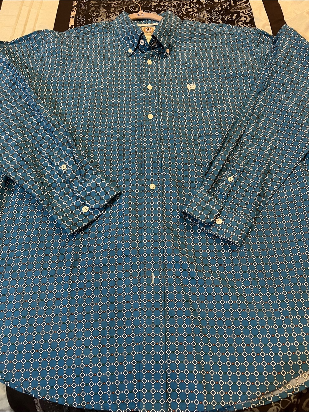 Cinch Men's Blue Geometric Button-Down Shirt